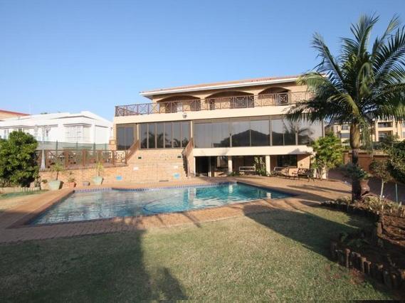 Lapa Lighthouse B&B Umhlanga Rocks المظهر الخارجي الصورة